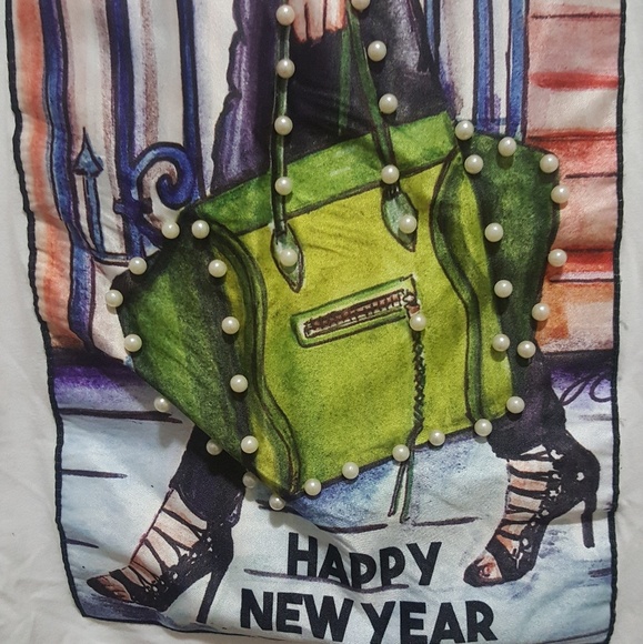 blouse - Picture 3 of 3